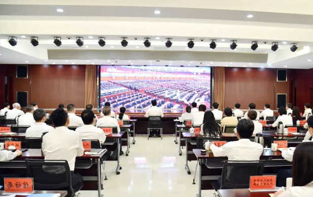 天宁区收听收看庆祝中国共产党成立105周年大会